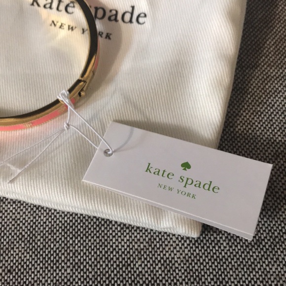Kate Spade coral Spot Spade Bangle Bracelet - Picture 4 of 5